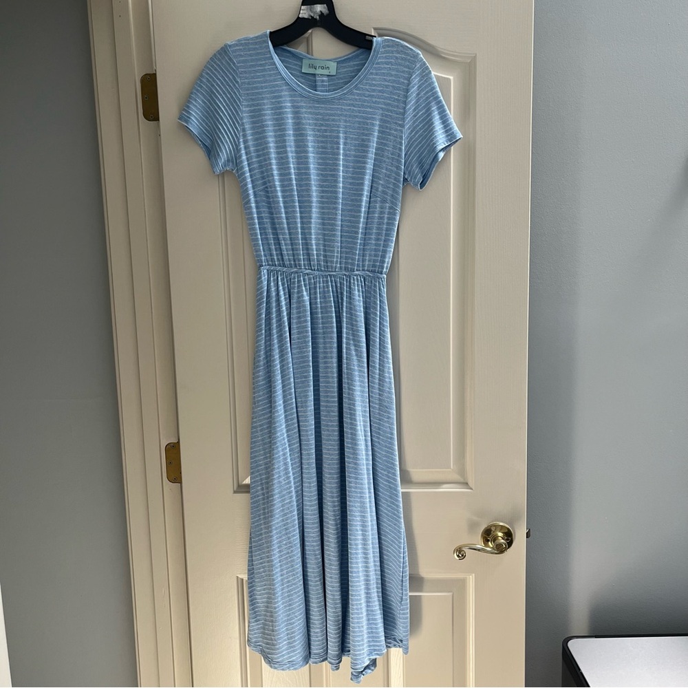 Lily Rain Boutique Blue White Strip Casual Midi Dress Back Cutout